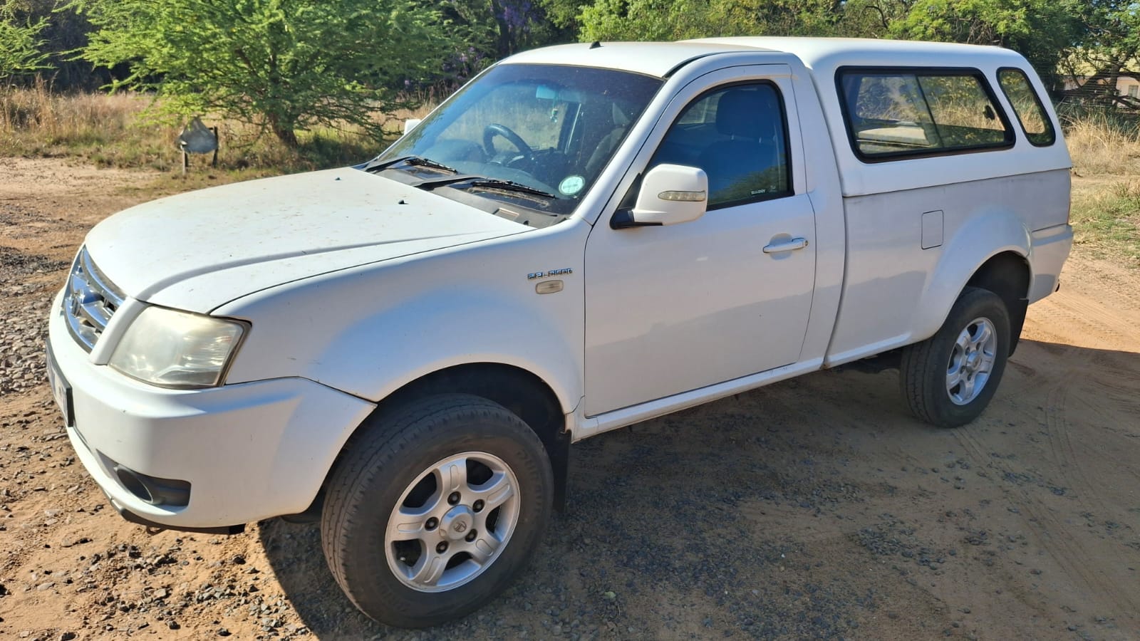 TATA Xenon Bakkie LDV 2.2 Diesel Turbo Dicor Aircon Canopy