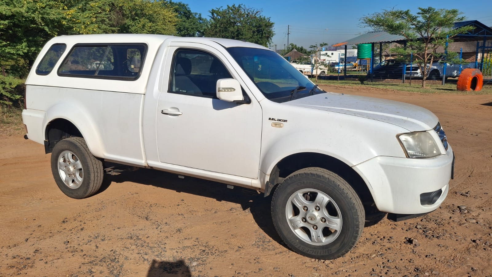 TATA Xenon Bakkie LDV 2.2 Diesel Turbo Dicor Aircon Canopy