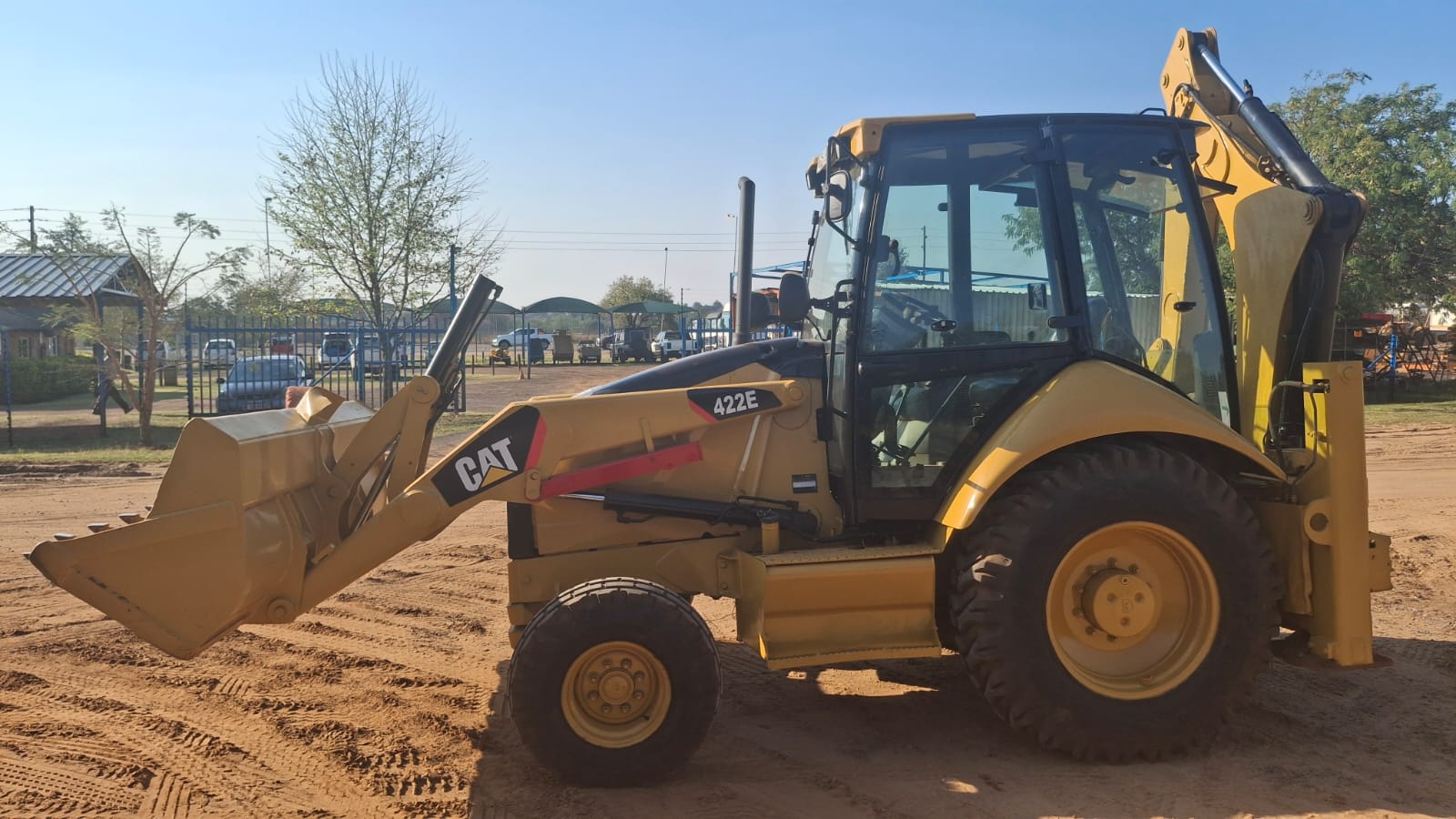 CAT 422E TLB Backhoe Loader Maintained  Neat