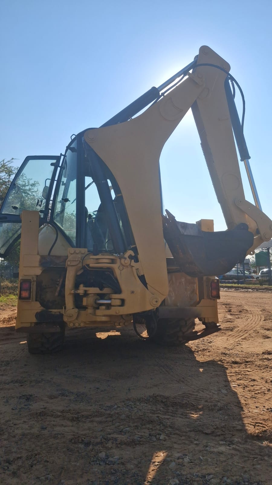 CAT 422E TLB Backhoe Loader Maintained  Neat