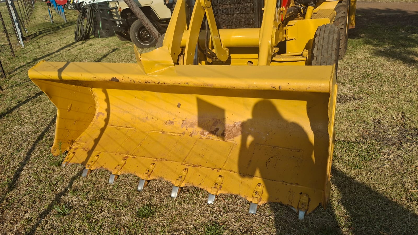 CAT 422E TLB Backhoe Loader Maintained  Neat