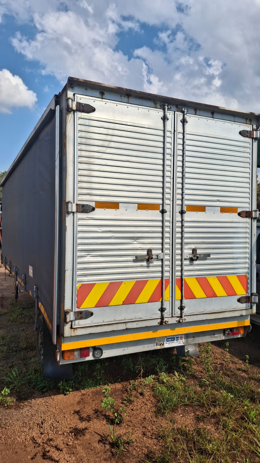 Poni Tautliner Bakkie Trailer - No Registration Docs