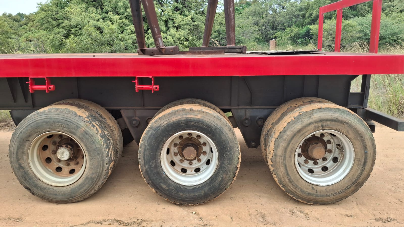 Busaf Brick Trailer and HIAB Crane and Grab