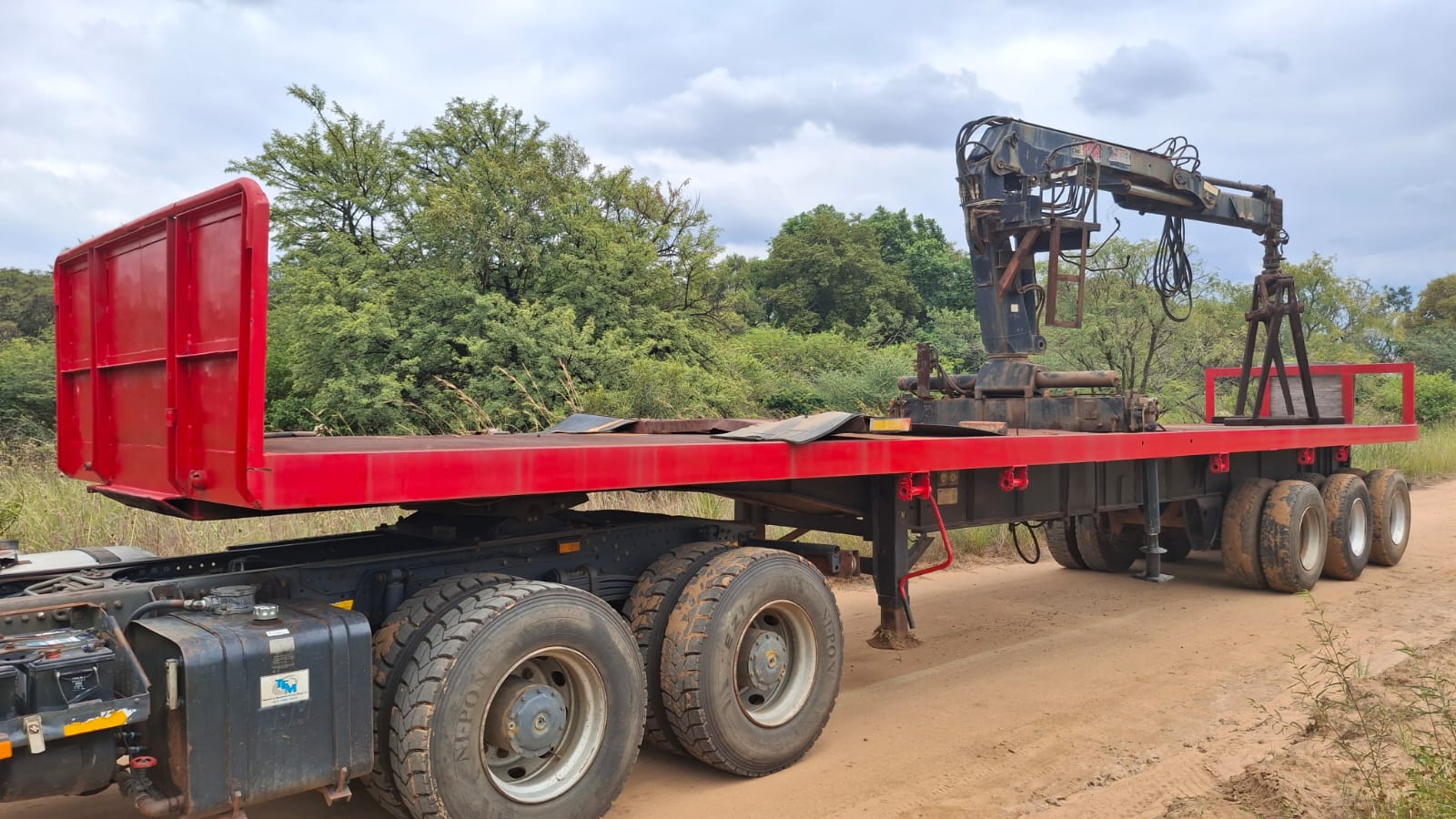 Busaf Brick Trailer and HIAB Crane and Grab