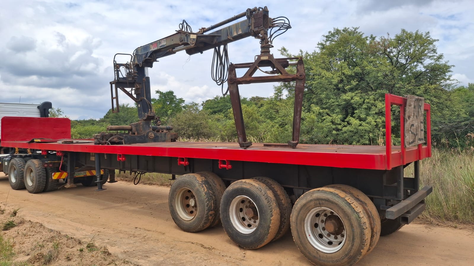 Busaf Brick Trailer and HIAB Crane and Grab