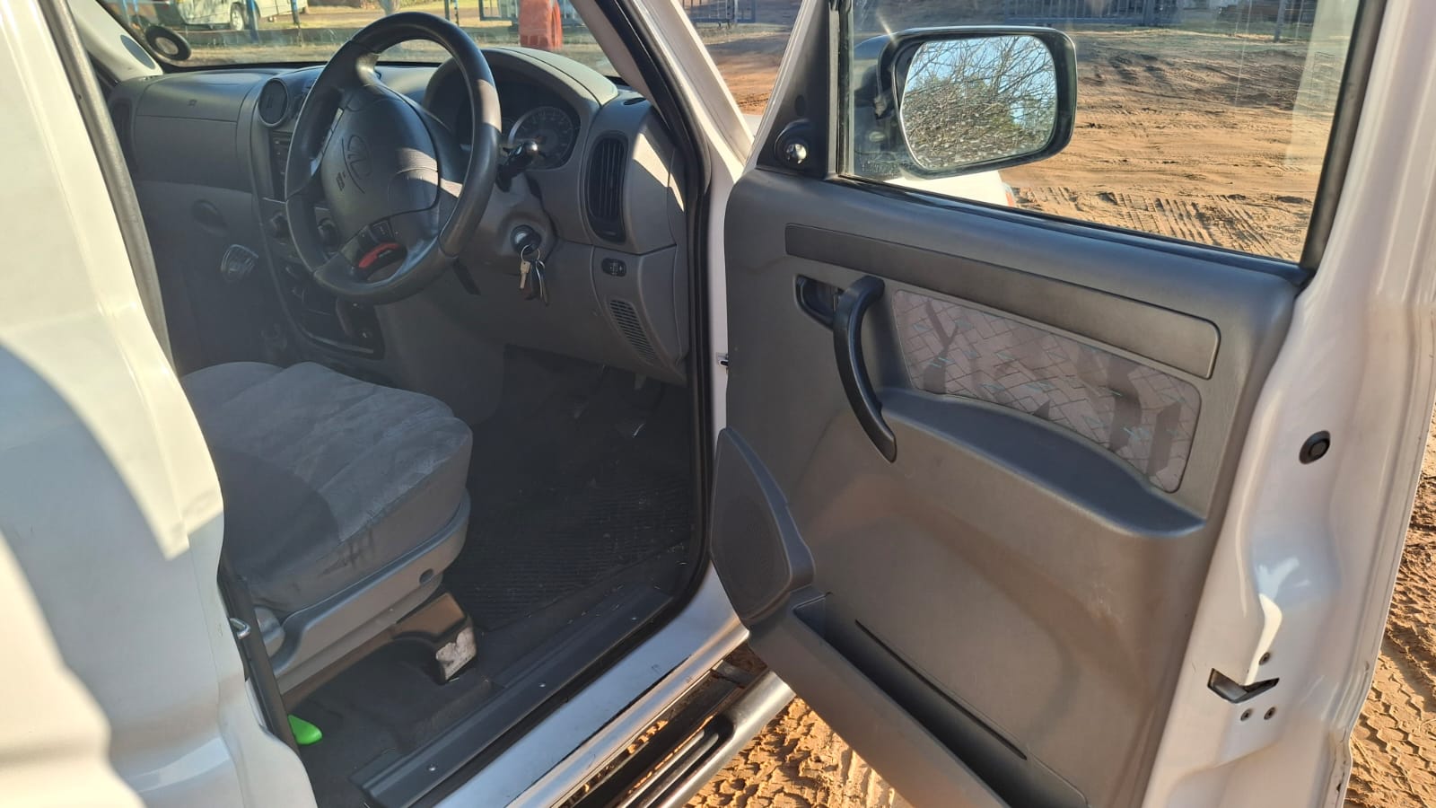Mahindra 2,2 Hawk Bakkie LDV Towbar