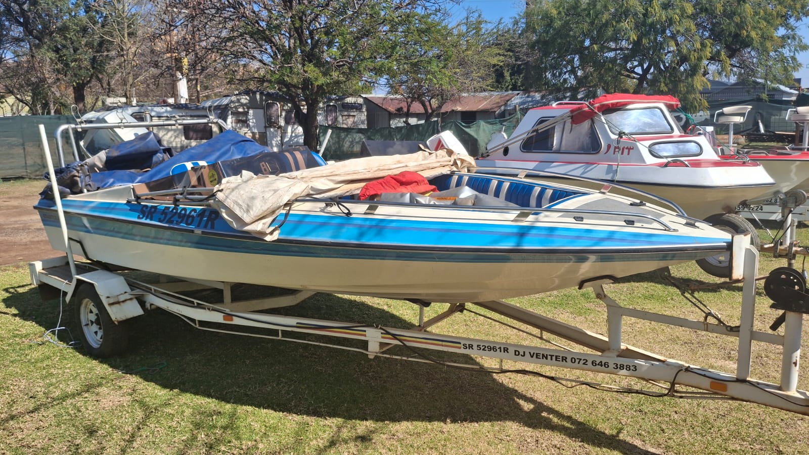 Coastcraft Boat Suzuki 140 Tube Ski