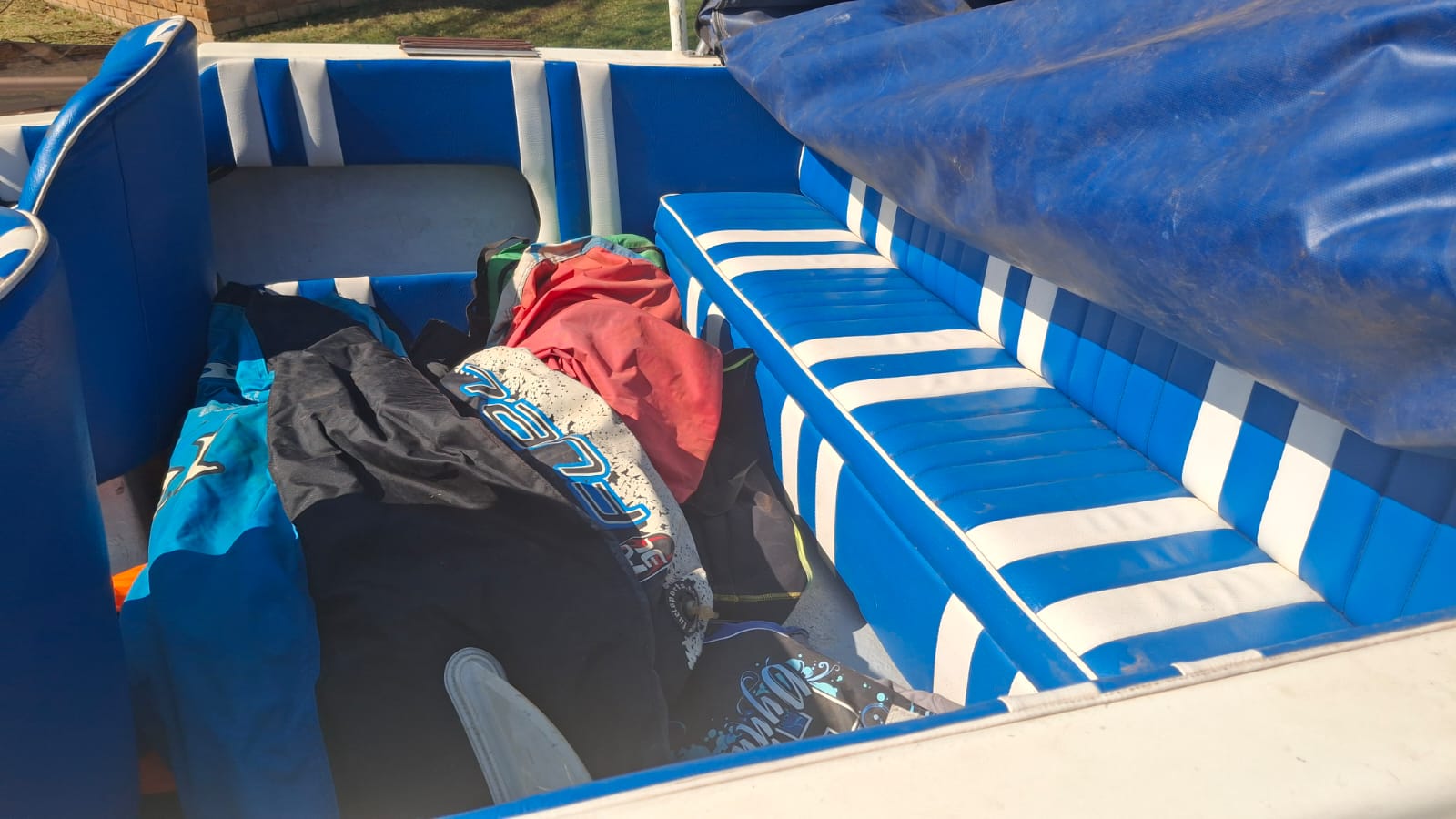Coastcraft Boat Suzuki 140 Tube Ski