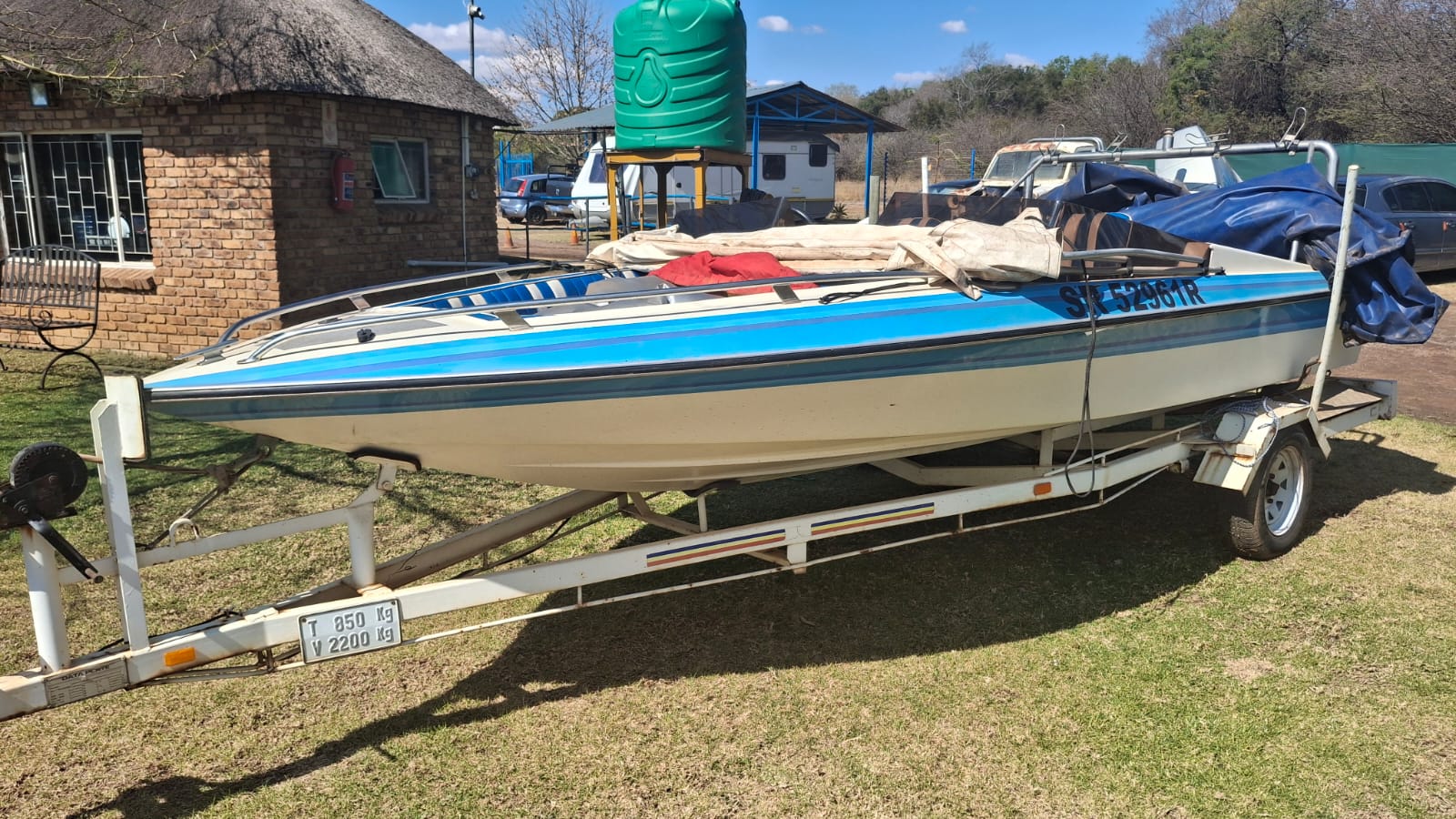 Coastcraft Boat Suzuki 140 Tube Ski