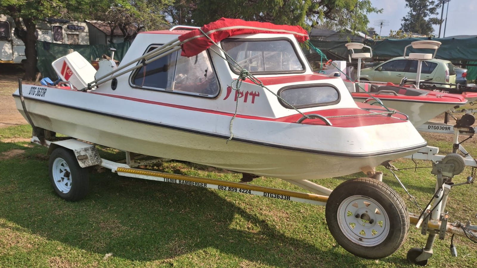 Cabin Cruiser Boat 4.3m Suzuki 65 Hp