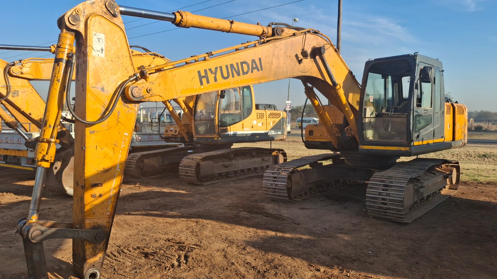 Hyundai Excavator 210-7