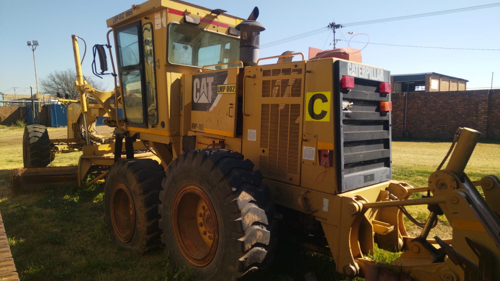 CAT 140H Grader 8000hrs