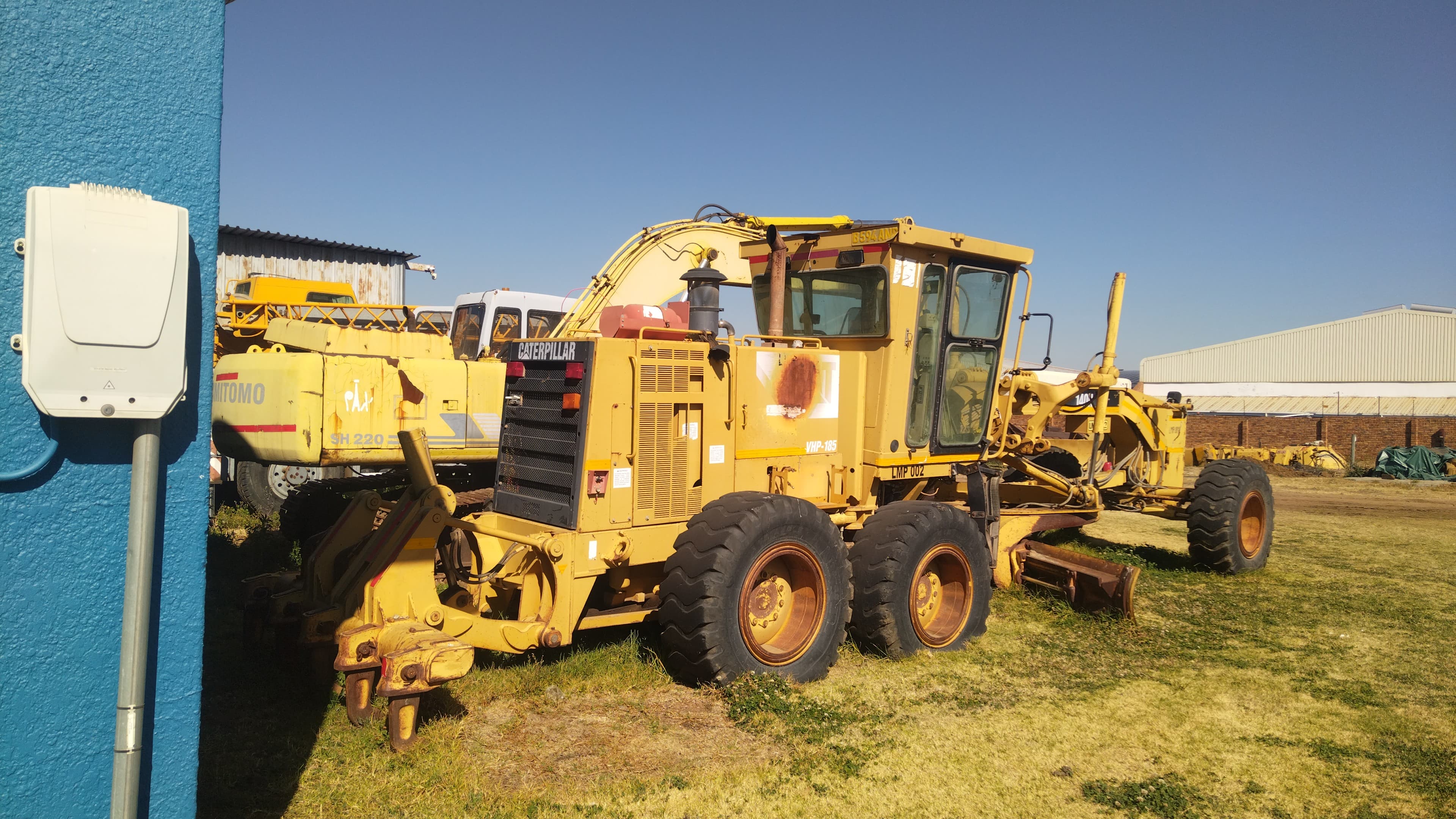 CAT 140H Grader 8000hrs