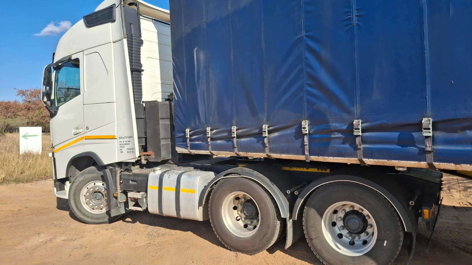 Volvo 520 Aircon -  Neat and Maintained