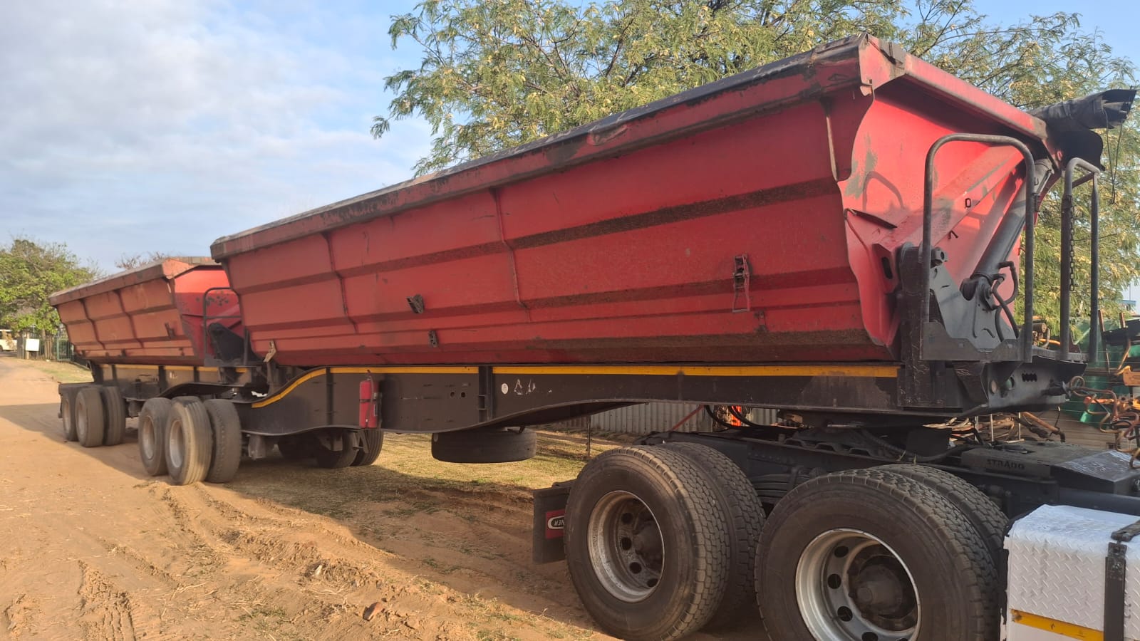 Side Tipper Trailer