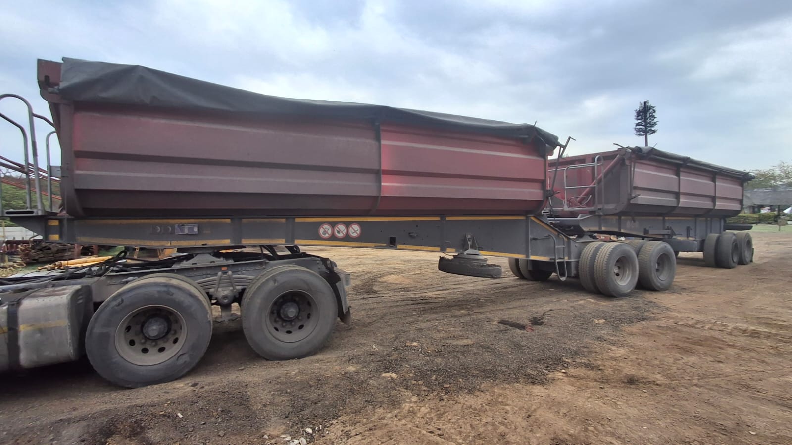 Side Tipper Trailer