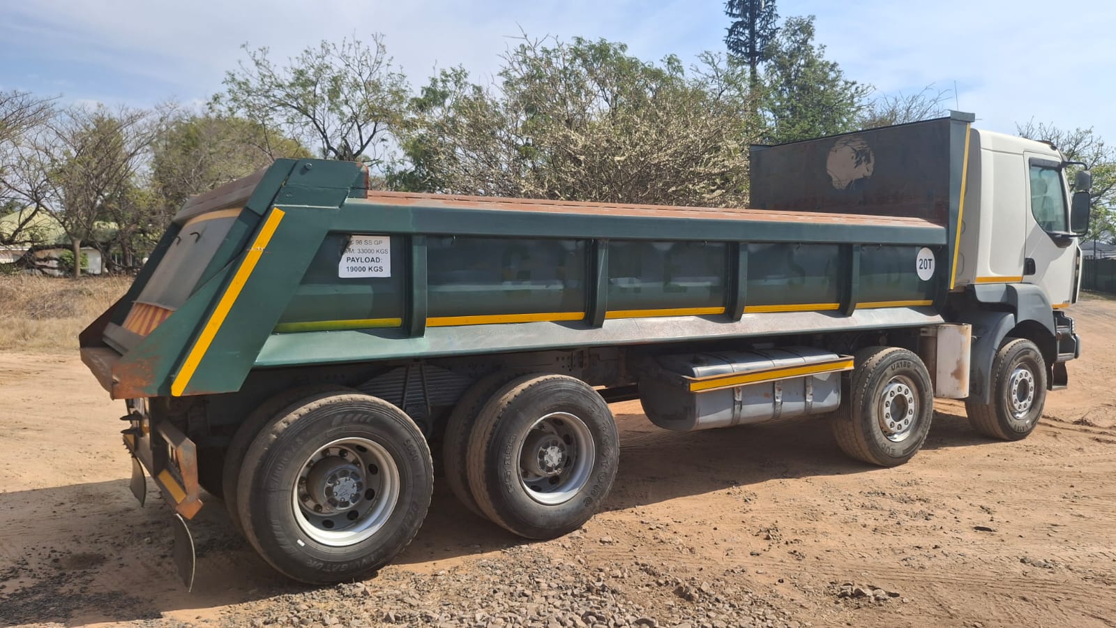 Renault Kerax 440 Dxi 8x4 15 Cubic Tipper One Owner Maintained