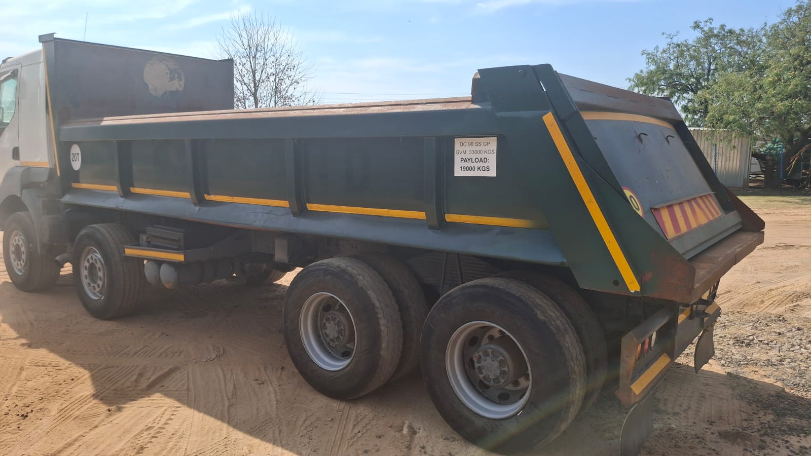 Renault Kerax 440 Dxi 8x4 15 Cubic Tipper One Owner Maintained